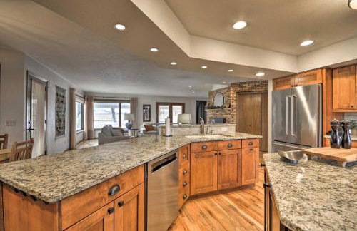 Charming Joliet Ranch House on a Working Farm - Foto 14