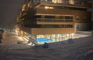 Appartement Haute gamme ski aux pieds, piscine, sauna. - Foto 33