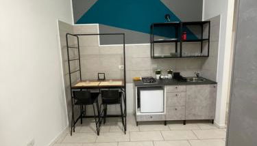 PAHome - Monolocale Piazza Fontana Grande LT - Foto 5, stove