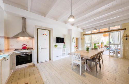 HelloAPULIA - Dimora Lamioni with private pool - Pet Friendly - Foto 13