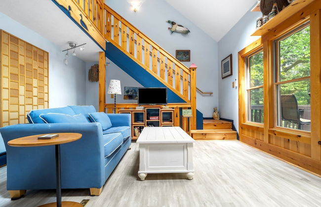 Waterfront w/ Kayak's, Sup's and Ping Pong Table! - Photo 19