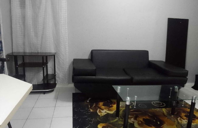 Central Sandton Apartment - Photo 33