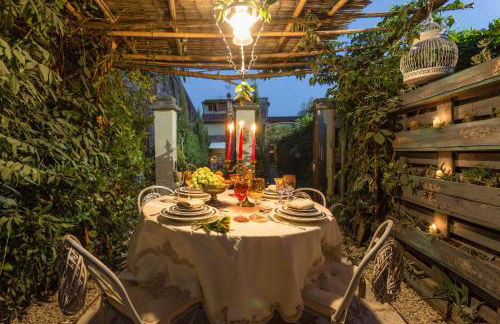 La Dimora dei Conti, Indulge in a Country Farmhouse Apartment with Jacuzzi Facing the Town! - Foto 95