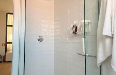 Lisbon, renovated T2 apartment Portas de Benfica - Foto 45