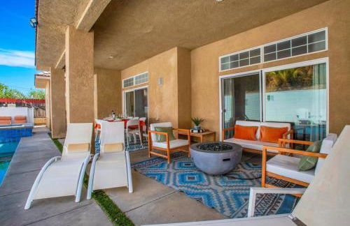 The Desert Gem Pool Spa Gated Home - Photo 27