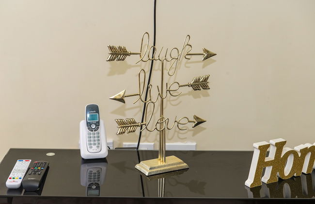 Kinsgton Modern Duplex Apartment with Pool - Foto 23