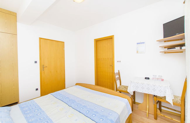 Apartments and Rooms Iva - Foto 21