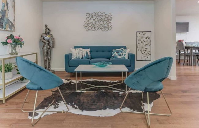 @ Marbella Lane - Boho 'n Sleek Rtreat Pool Tble - Foto 13