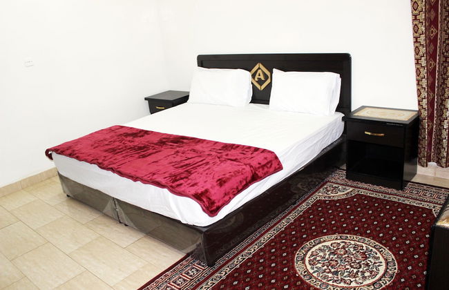 Al Eairy Furnished Apartments Qassim 4 - Photo 5