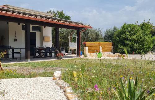 Trullo Serenità Retreat with relaxing pool area - Foto 21