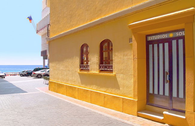 Estudios RH Sol - Foto 1