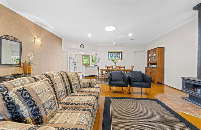 Birds 'n' Bloom Cottages - Photo 29