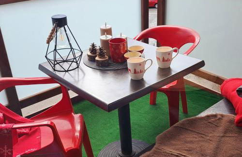 STUDIO 2 ALPES STYLE CHALET au PIED DE TELESIEGE DU DIABLE - Foto 8