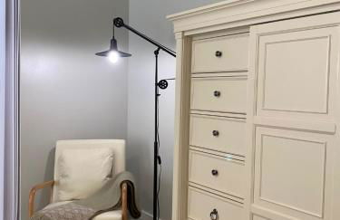 2 BR Loft - Walk to Cafes-Breweries- Arts & Entertainment District - Foto 6