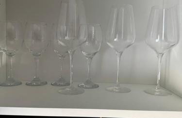 Cosy 4 bedroom holiday let Stevenage 22mins from London on the train - Foto 4