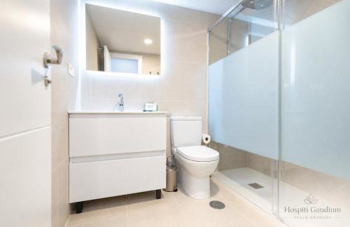 Apartamento familiar premium en Playa Granada - 3 dormitorios, piscina y golf - Foto 35