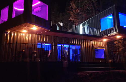 Unique 3-bed Lakefront Container Home - Foto 22