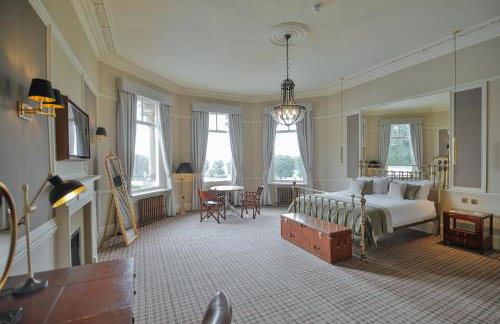 Cornhill Castle - Photo 19