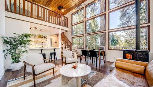 Glass Cabin Under the Pines | Hot Tub • Seclusion - Foto 2, Other