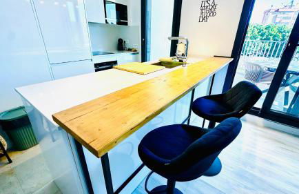 Malaga Tower - Photo 11