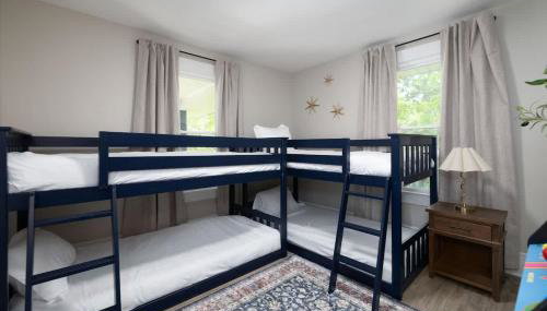 The Hilltop Haven HISTORIC West Salem Charm 5 Mins to Downtown Hospitals Walk to Greenway - Foto 3