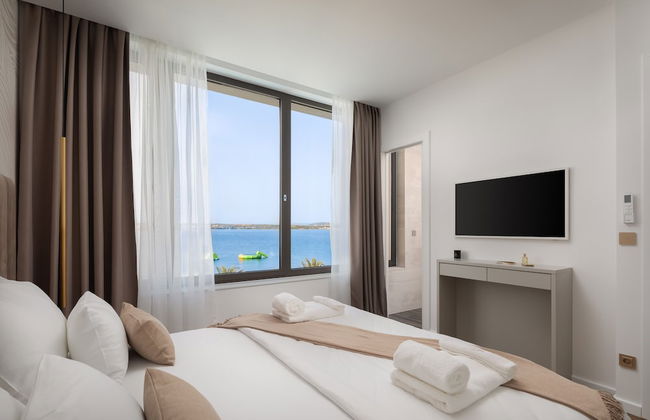 The Palms Resort - Photo 12