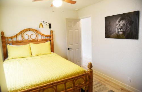 Mile to Beach! Private, Family & Pet Friendly Oasis! Pool Table & Hot tub! - Photo 12