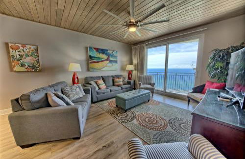 Sterling Breeze - Luxury Beach Front Condo - Photo 64