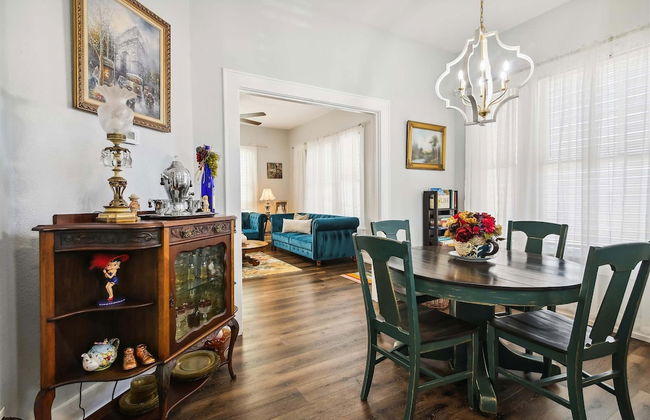 Patty's Place - Photo 13