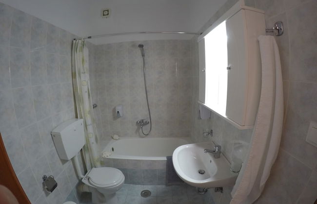 Tarsanas Apartments - Photo 23