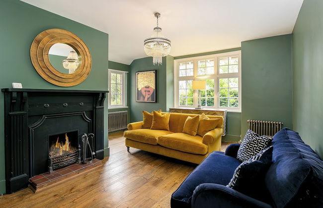 Lodge Farm - Stunning 3 BD with Garden - Foto 10