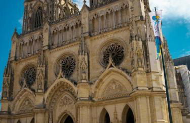 Élégant appartement haussmannien en hypercentre - Foto 2