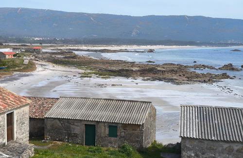 Muros sobre el puerto - Photo 45