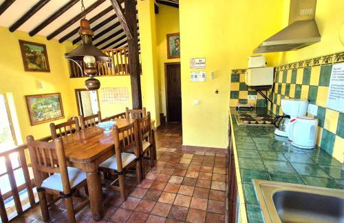 Rural cottage VINCENT van Gogh, with spectacular pool & OPTIONAL private 6 guests jacuzzi - Foto 28