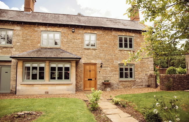 The Falcon Cottages - Foto 21