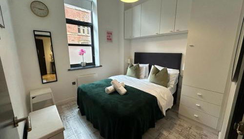 Modern 2 Bed City Centre Apartment - Foto 3