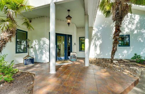 4-Season Boathouse, Hot Tub! Guadalupe River Oasis - Foto 51