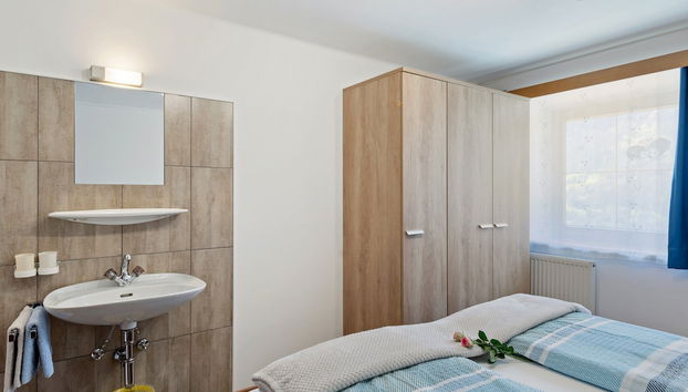 Cozy Farmhouse in Oetz near Ski Area - Photo 3, Chambre