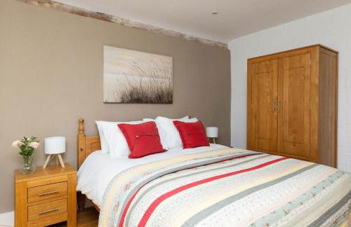 Wren Barn - Cosy 2-bed converted barn in Sidlesham - Photo 2