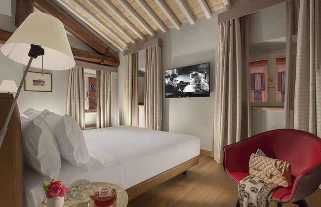 Palazzo Scanderbeg - Foto 2