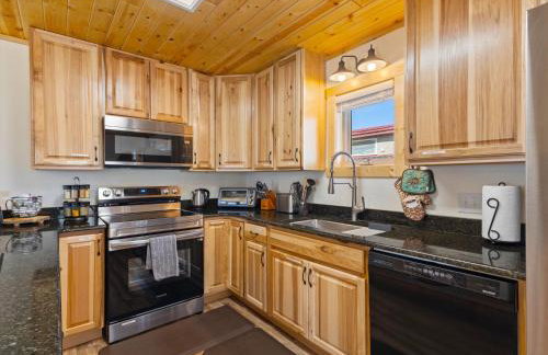 Yellowstone Treasure Retreat - Foto 18