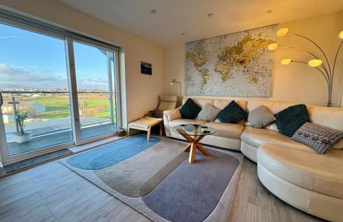 Gwel Y Bae-2 Bed-en-suite-Lift-Pet friendly - Photo 3