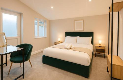 Modern Central Apartment + King Size Bed + Garden - Foto 2