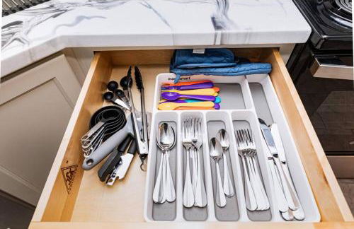 Royal Respite Green Kings and Grey Queens Hideaway! - Foto 25