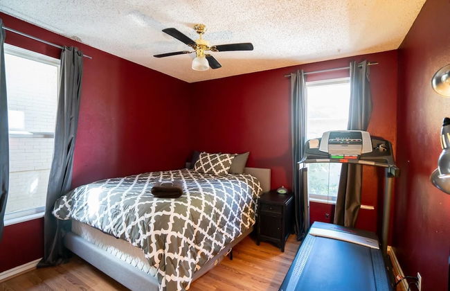 Cannabis Castle Historic Home in Baker District - Foto 6