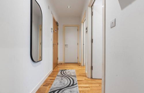 Central Leeds Flat - In City Centre - Modern Décor - Sleeps 8 - Foto 23