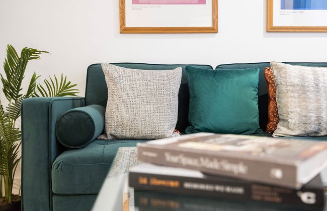 Stylish Block Of Apartments By AV Stays Croydon - Photo 12