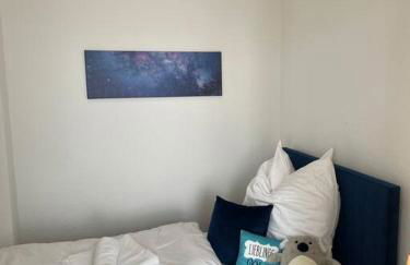 LUCKY STAYS LS10 - Vollausstattung - Zentrum - Aufzug - große Küche - 2 Zimmer - Smart-TV - Foto 14