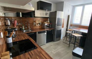 Bel appartement spacieux ,convivial de 3 chambres avec parking privé sécure - Photo 54