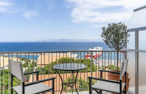 On The Port - Foto 2